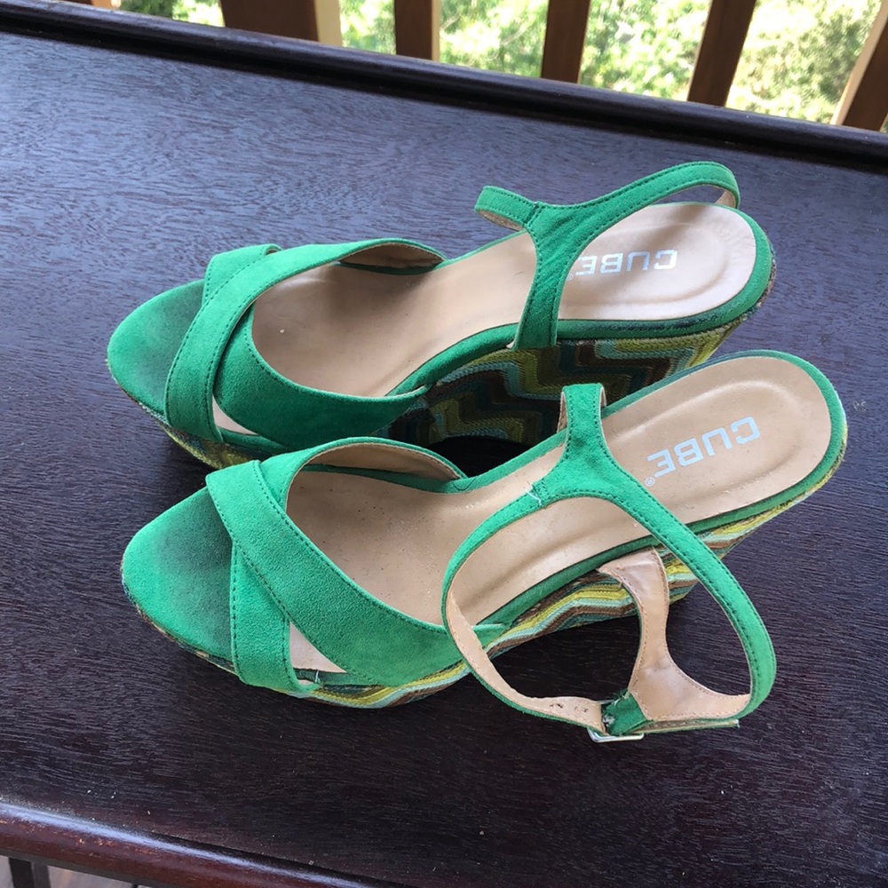 Cube green suede party platforms